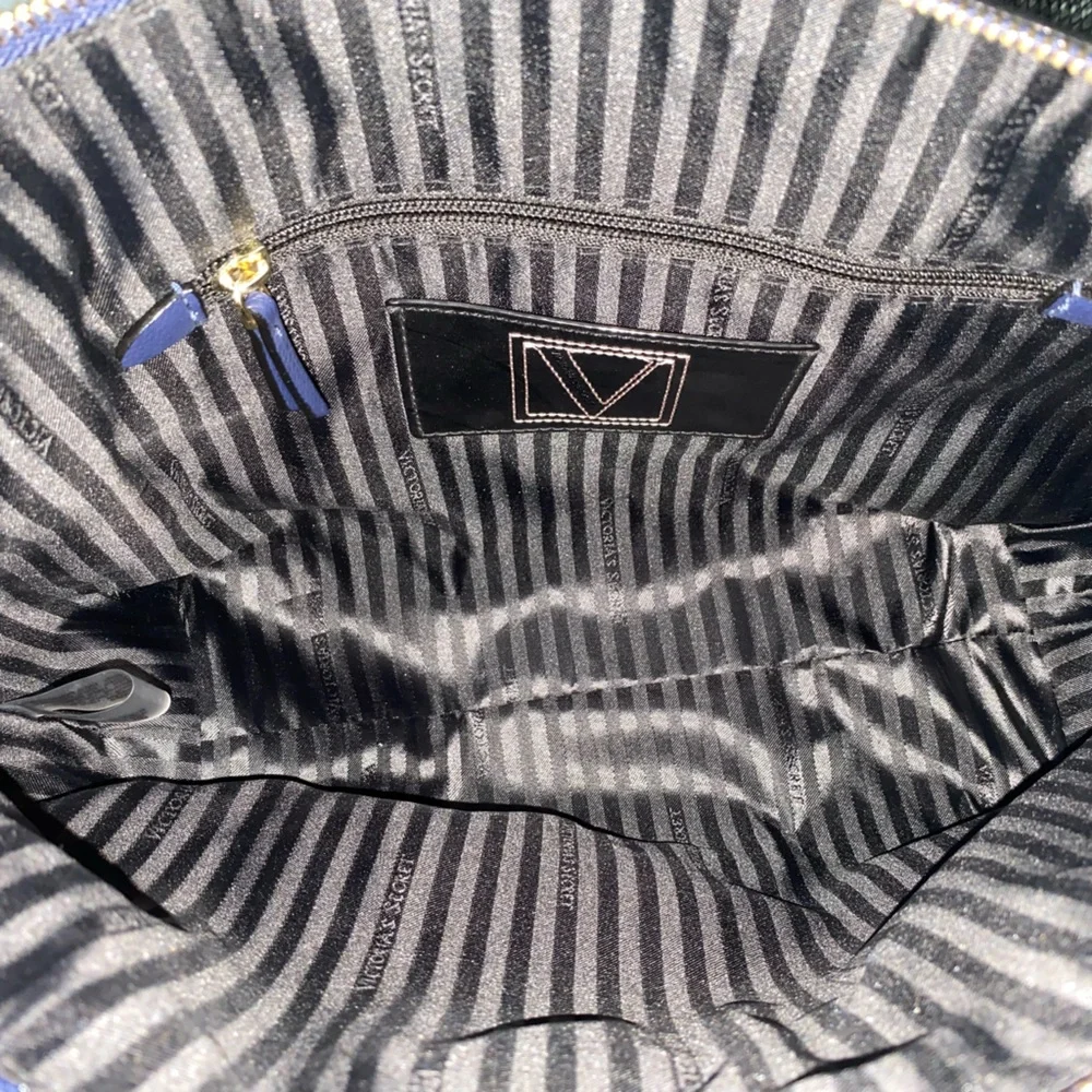 Victoria's Secret Python Handbag - Picture 3 of 4